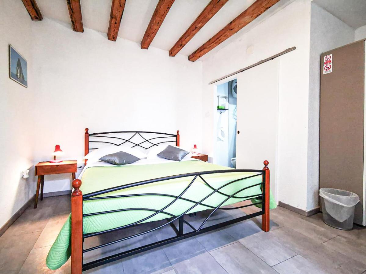 Hotel Val Comeza Komiža Exteriér fotografie
