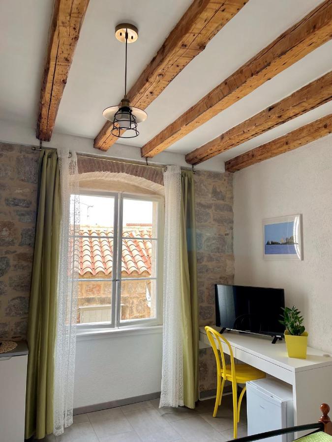 Hotel Val Comeza Komiža Exteriér fotografie