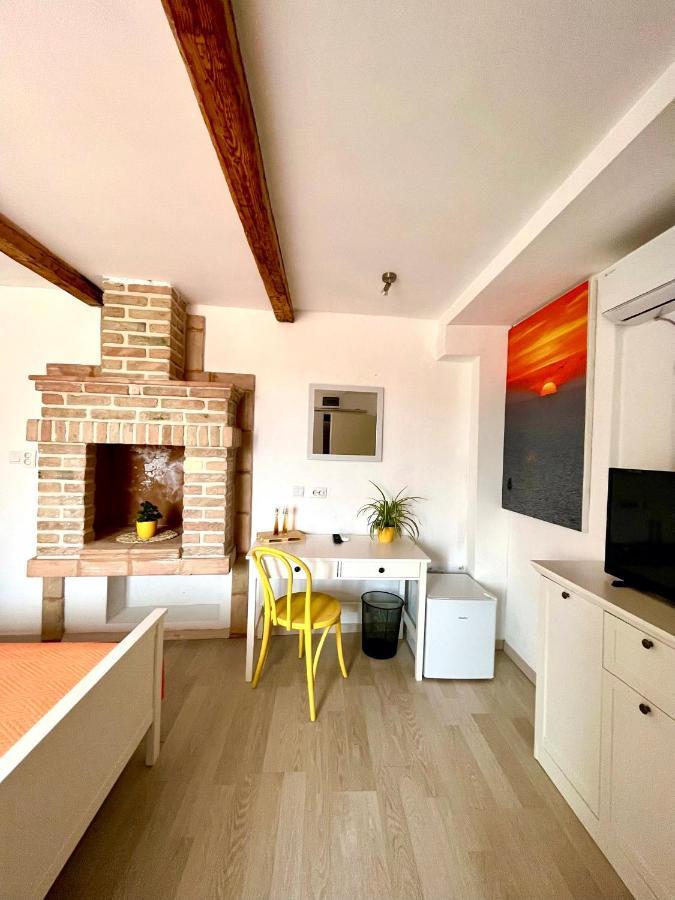 Hotel Val Comeza Komiža Exteriér fotografie