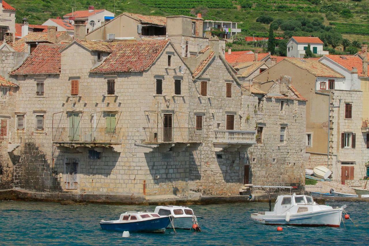Hotel Val Comeza Komiža Exteriér fotografie